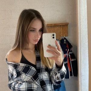 Meet your Posher, Cali